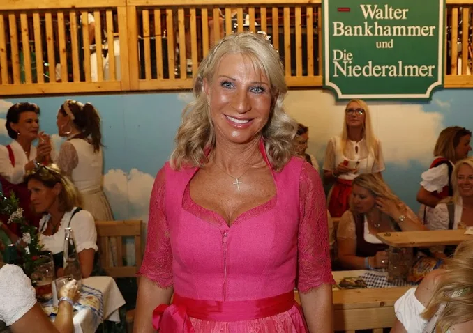 Karin Baumüller-Söder: Unternehmerin an der Seite von Markus Söder